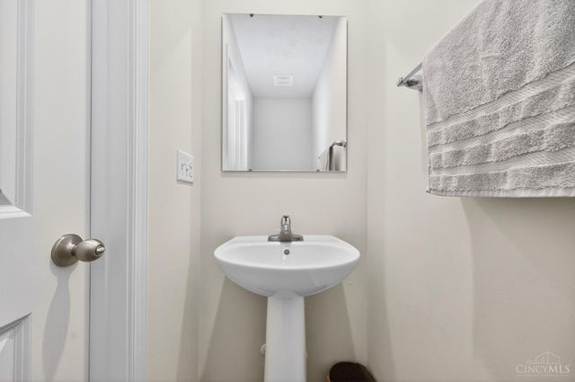 6891 Riverview Avenue, Middletown, OH 45042