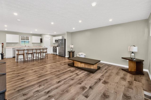 6891 Riverview Avenue, Middletown, OH 45042