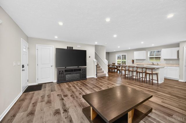 6891 Riverview Avenue, Middletown, OH 45042