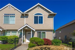 5129 Green Hills Avenue NE #D, Tacoma, WA 98422