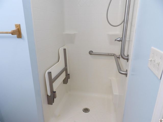 701 N 13th St 1 Blk 2, Mayfield, KY 42066