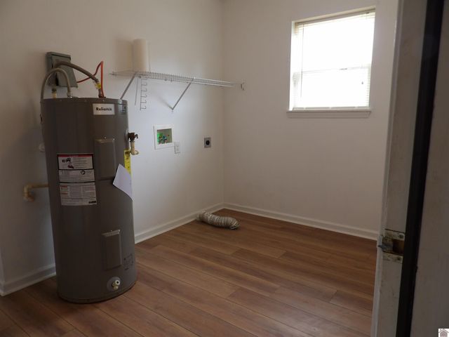 701 N 13th St 1 Blk 2, Mayfield, KY 42066