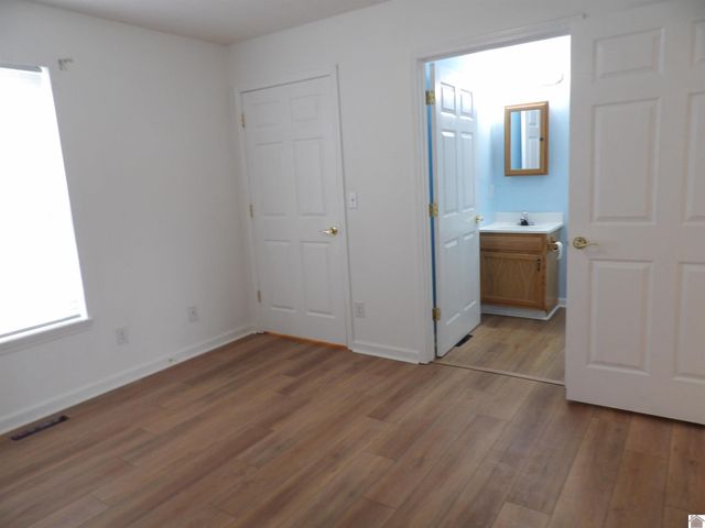 701 N 13th St 1 Blk 2, Mayfield, KY 42066