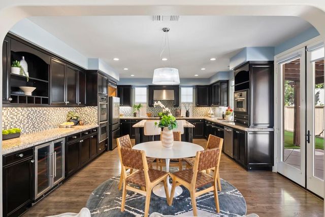 15639 Via Montecristo, San Diego, CA 92127