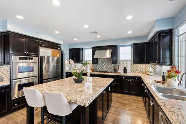 15639 Via Montecristo, San Diego, CA 92127