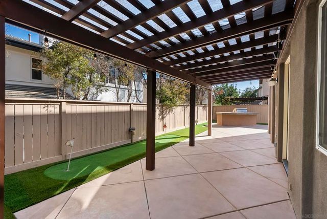 15639 Via Montecristo, San Diego, CA 92127