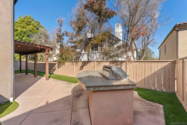 15639 Via Montecristo, San Diego, CA 92127