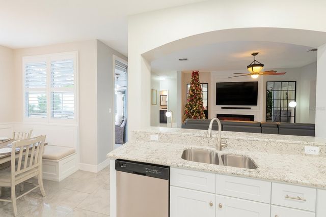 4057 SHAWN CIRCLE, Orlando, FL 32826