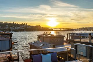 2235 Fairview Avenue E #6, Seattle, WA 98102