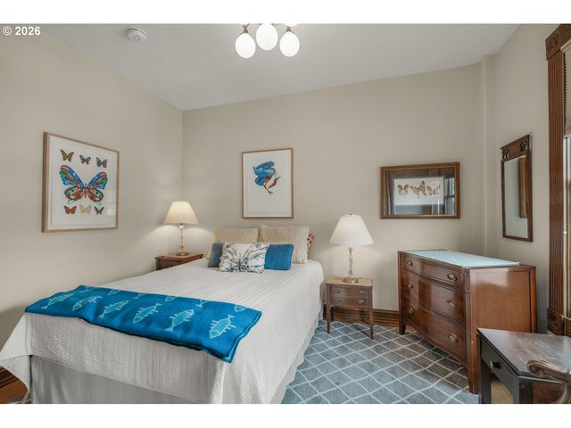 233 Se 4TH St, Pendleton, OR 97801