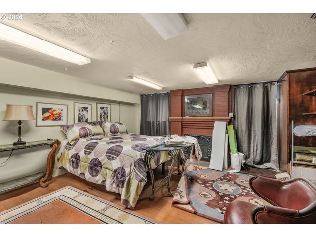 233 Se 4TH St, Pendleton, OR 97801
