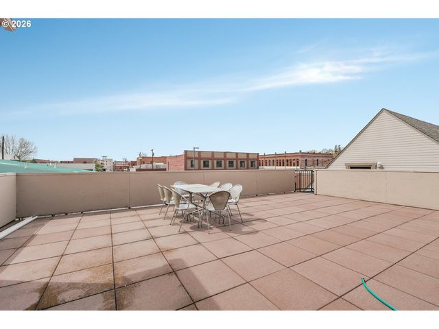 233 Se 4TH St, Pendleton, OR 97801