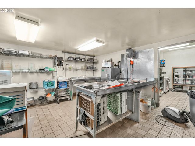 233 Se 4TH St, Pendleton, OR 97801