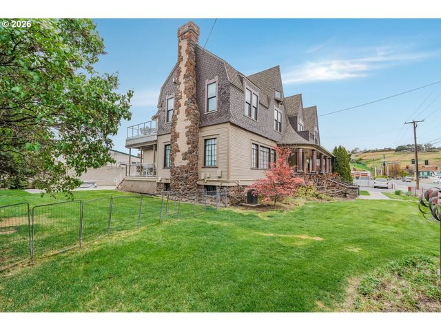 233 Se 4TH St, Pendleton, OR 97801