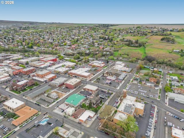 233 Se 4TH St, Pendleton, OR 97801