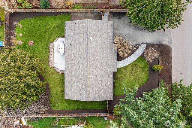 922 208th Ave NE, Sammamish, WA 98074