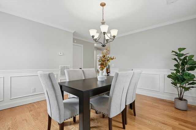 129 Derby St, Worcester, MA 01604