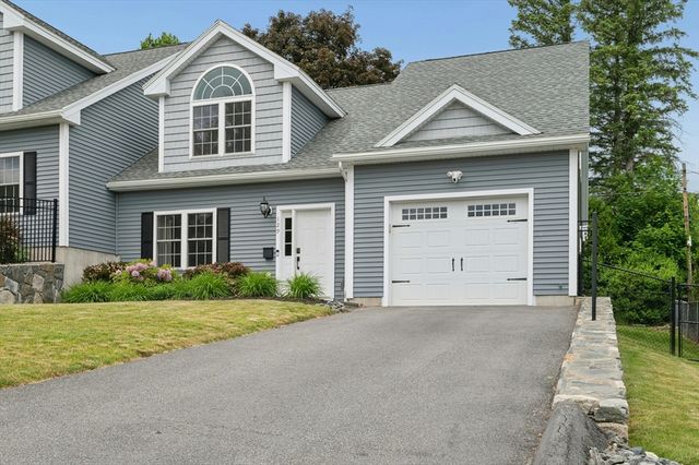 129 Derby St, Worcester, MA 01604