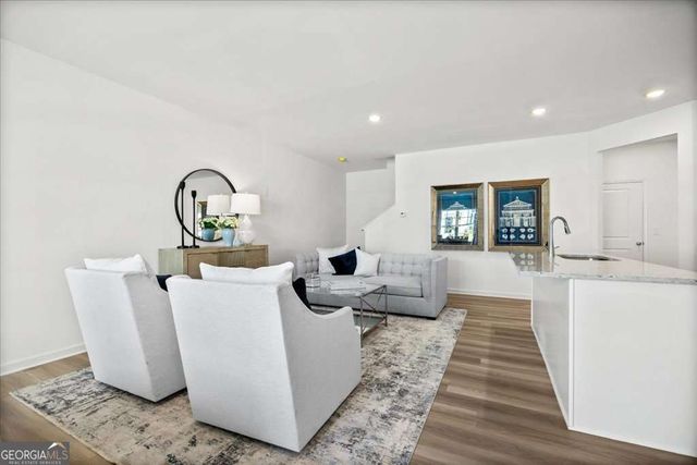 2477 Honey Way, Conyers, GA 30013