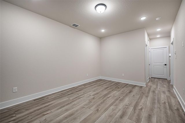 207 Flora Springs CV, Liberty Hill, TX 78642
