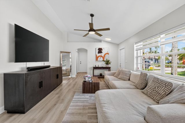 1866 Capeside Circle, Wellington, FL 33414