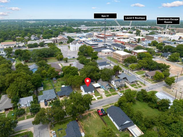 412 S Montgomery Street, Sherman, TX 75090
