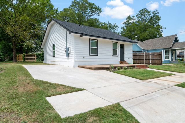 412 S Montgomery Street, Sherman, TX 75090