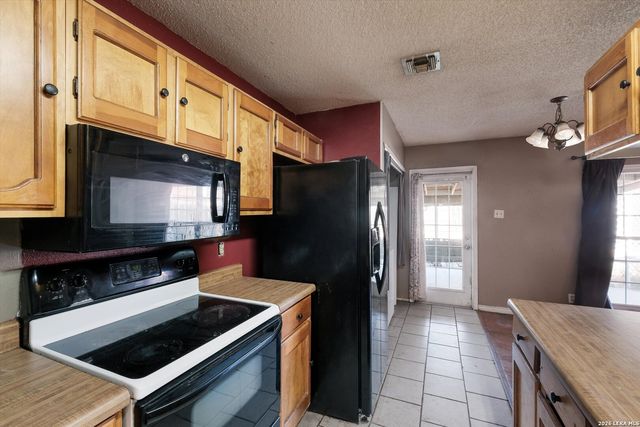 15030 Flaming Creek, San Antonio, TX 78217