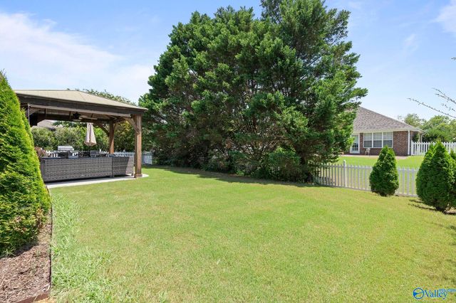 5106 Frankford Drive, Owens Cross Roads, AL 35763