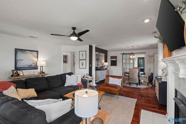5106 Frankford Drive, Owens Cross Roads, AL 35763