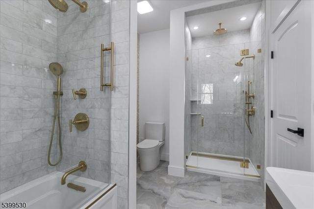 424 Lake Shore Dr, West Milford Twp., NJ 07421