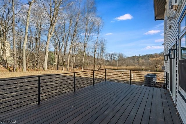 424 Lake Shore Dr, West Milford Twp., NJ 07421