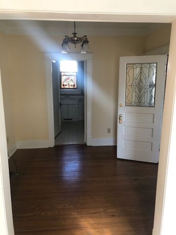 111 McCreary Hts, Dickson, TN 37055