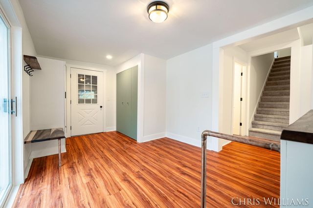 402 W Clinton Street, Hastings, MI 49058