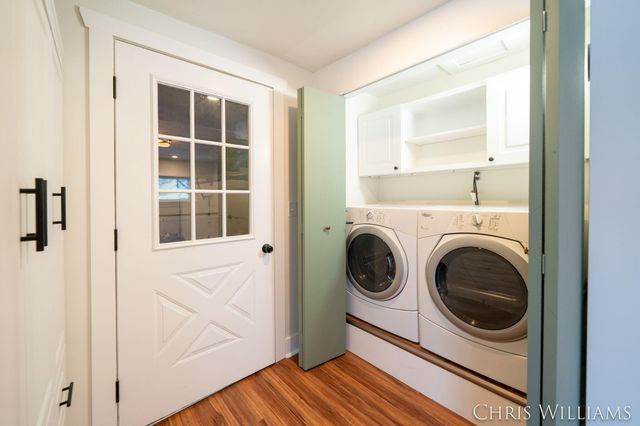 402 W Clinton Street, Hastings, MI 49058