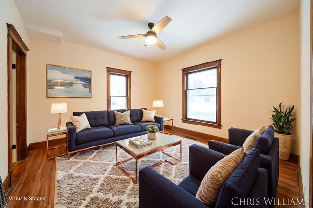 402 W Clinton Street, Hastings, MI 49058