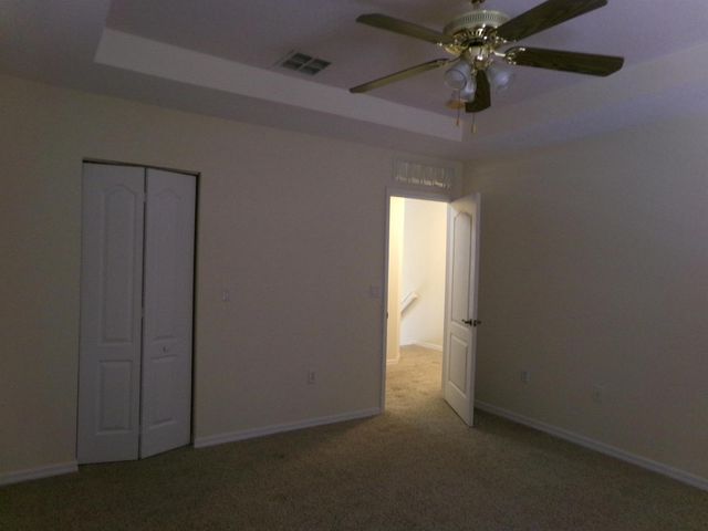 2132 SE Eatonville Drive, Port Saint Lucie, FL 34952