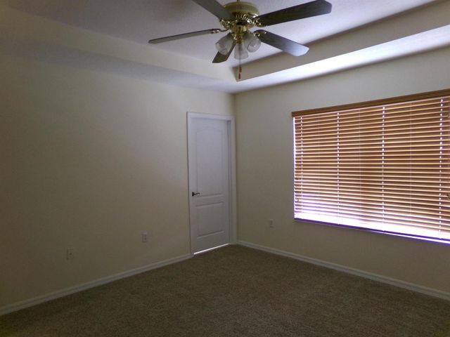 2132 SE Eatonville Drive, Port Saint Lucie, FL 34952
