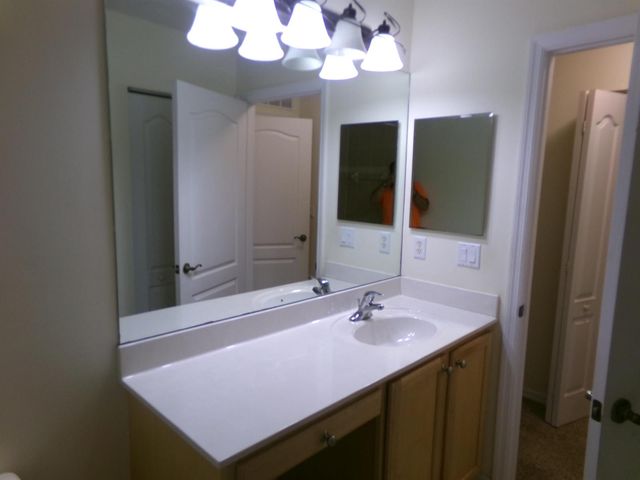 2132 SE Eatonville Drive, Port Saint Lucie, FL 34952