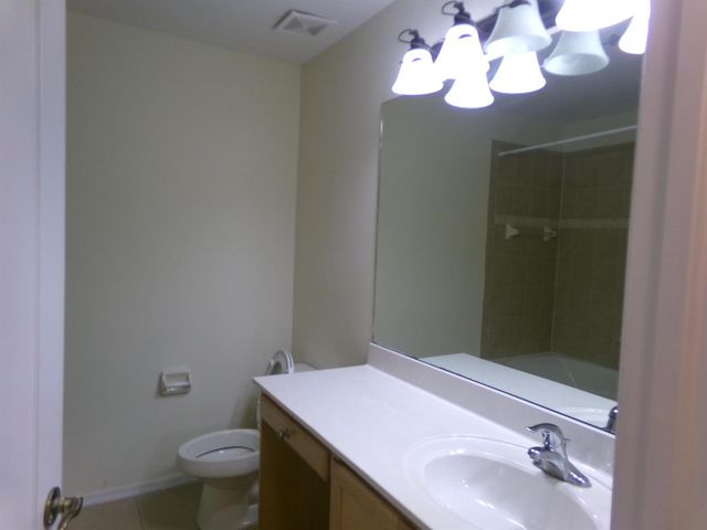 2132 SE Eatonville Drive, Port Saint Lucie, FL 34952