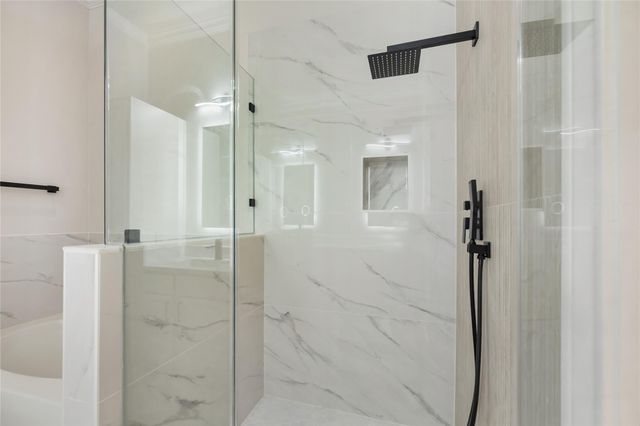 7134 Mapleridge Street 3G, Houston, TX 77081