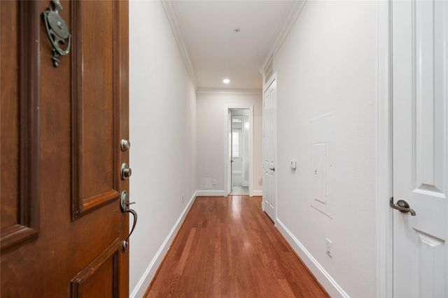 7134 Mapleridge Street 3G, Houston, TX 77081