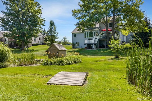 3616 Wedgewood Drive, Lapeer, MI 48446