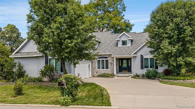 3616 Wedgewood Drive, Lapeer, MI 48446