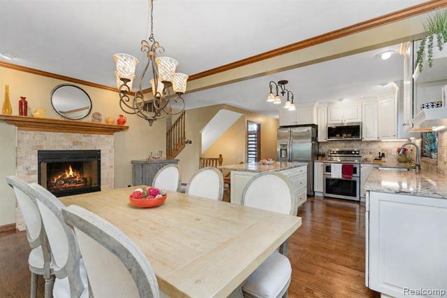 3616 Wedgewood Drive, Lapeer, MI 48446