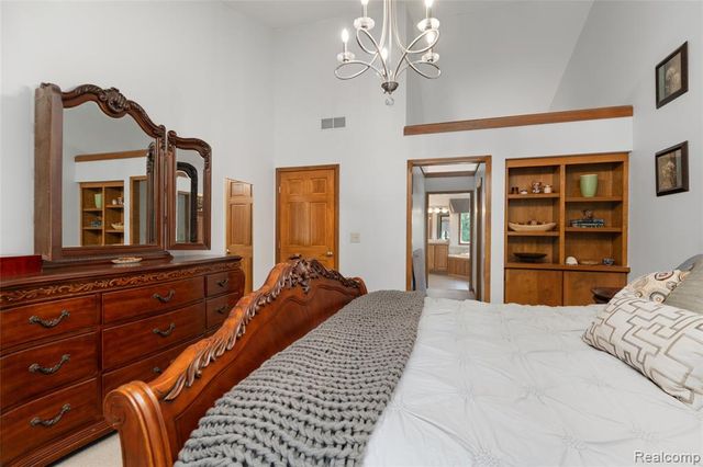 3616 Wedgewood Drive, Lapeer, MI 48446