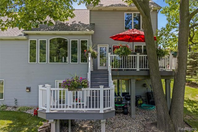 3616 Wedgewood Drive, Lapeer, MI 48446