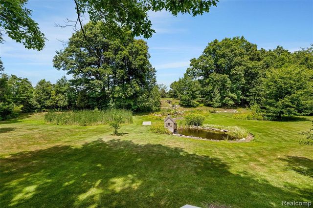 3616 Wedgewood Drive, Lapeer, MI 48446