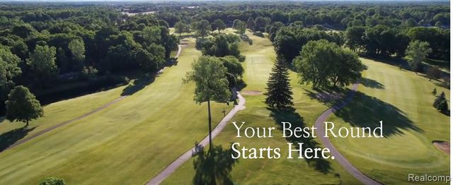 3616 Wedgewood Drive, Lapeer, MI 48446