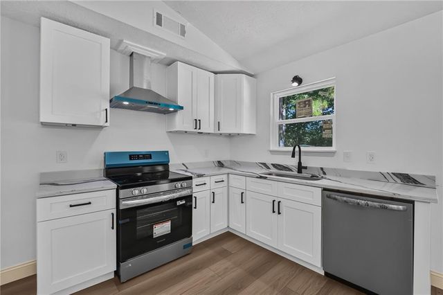 773 Whitehall Drive, Lawrenceville, GA 30043